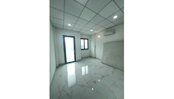 GẦN CHỢ - LÊ ĐÌNH CẨN - HẺM XE HƠI - 40M2 - 2 TẦNG 2PN GIÁ 3.77 TỶ